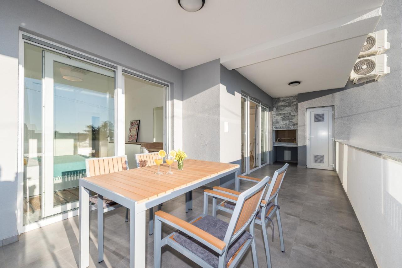 Villa Lena Luxury Apartments Novalja Zewnętrze zdjęcie